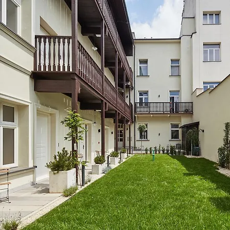 St Agnes Apartments Attic Cracovia Esterno foto